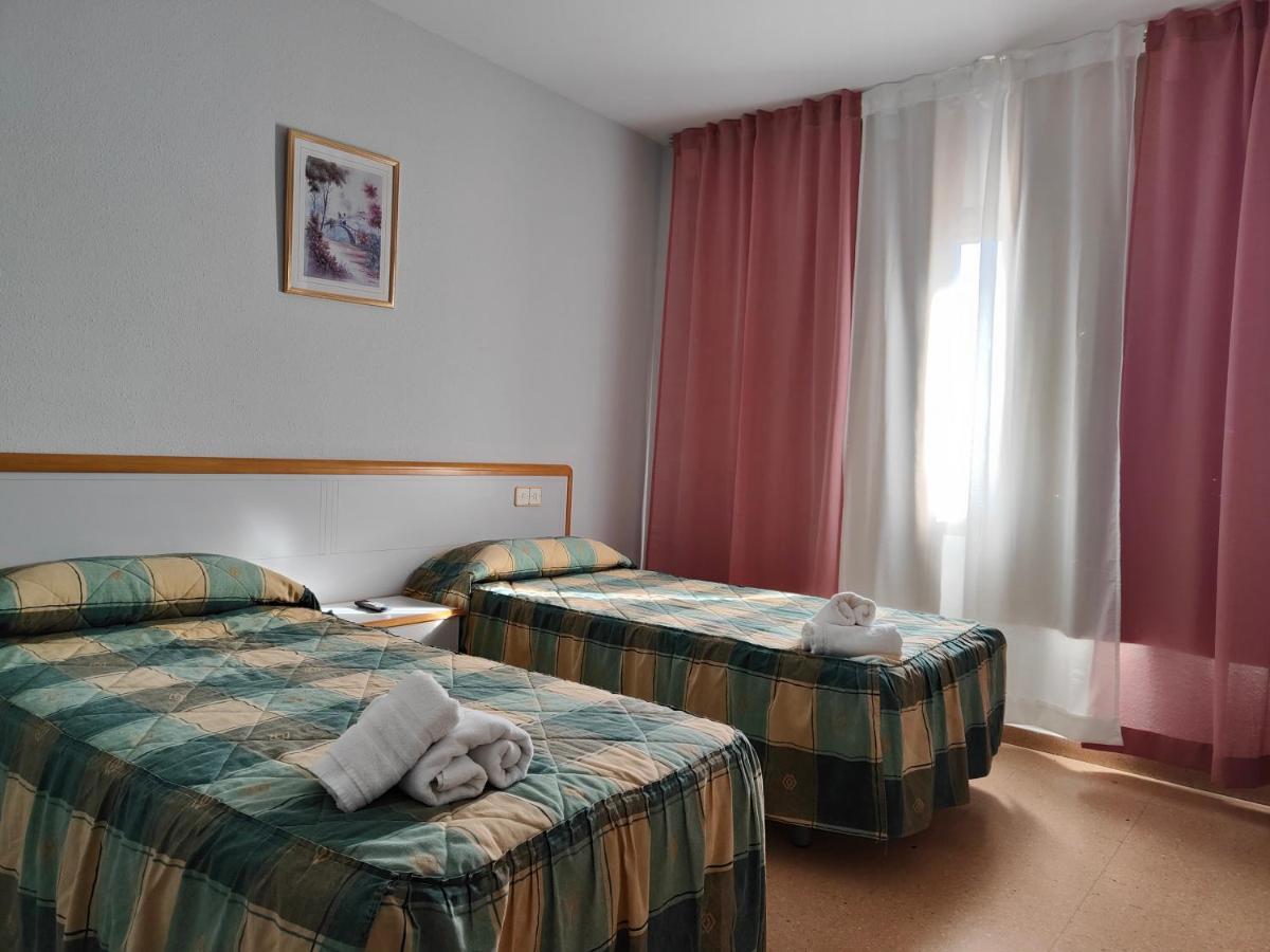 Double or Twin Room,1487857087:JPEG